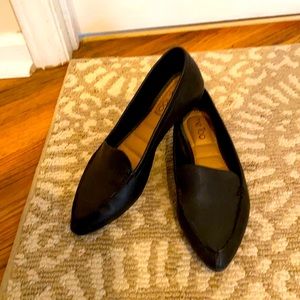Black flats- never worn
